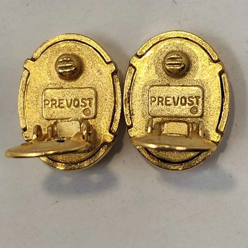 Prevost Roman Art Gold Tone Oval Clip On Earrings Latin Love Conquers All - Picture 5 of 6